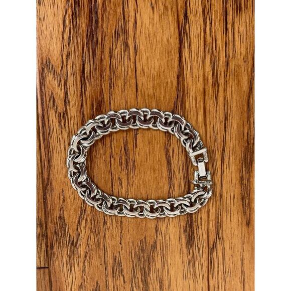 B16 Monet Vintage Silver Tone Chunky Chain Bracelet Statement Old Money Y2K - Picture 2 of 9